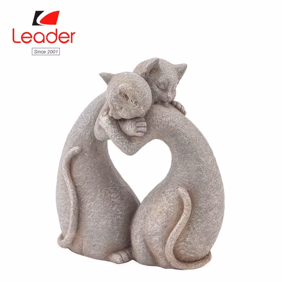 工場直送の樹脂製犬、猫、蝶の照明付きソーラーガーデン彫刻